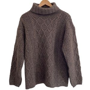 J.Crew Vintage Cable Knit Cowl Neck 100% Wool Pullover Sweater Size Medium